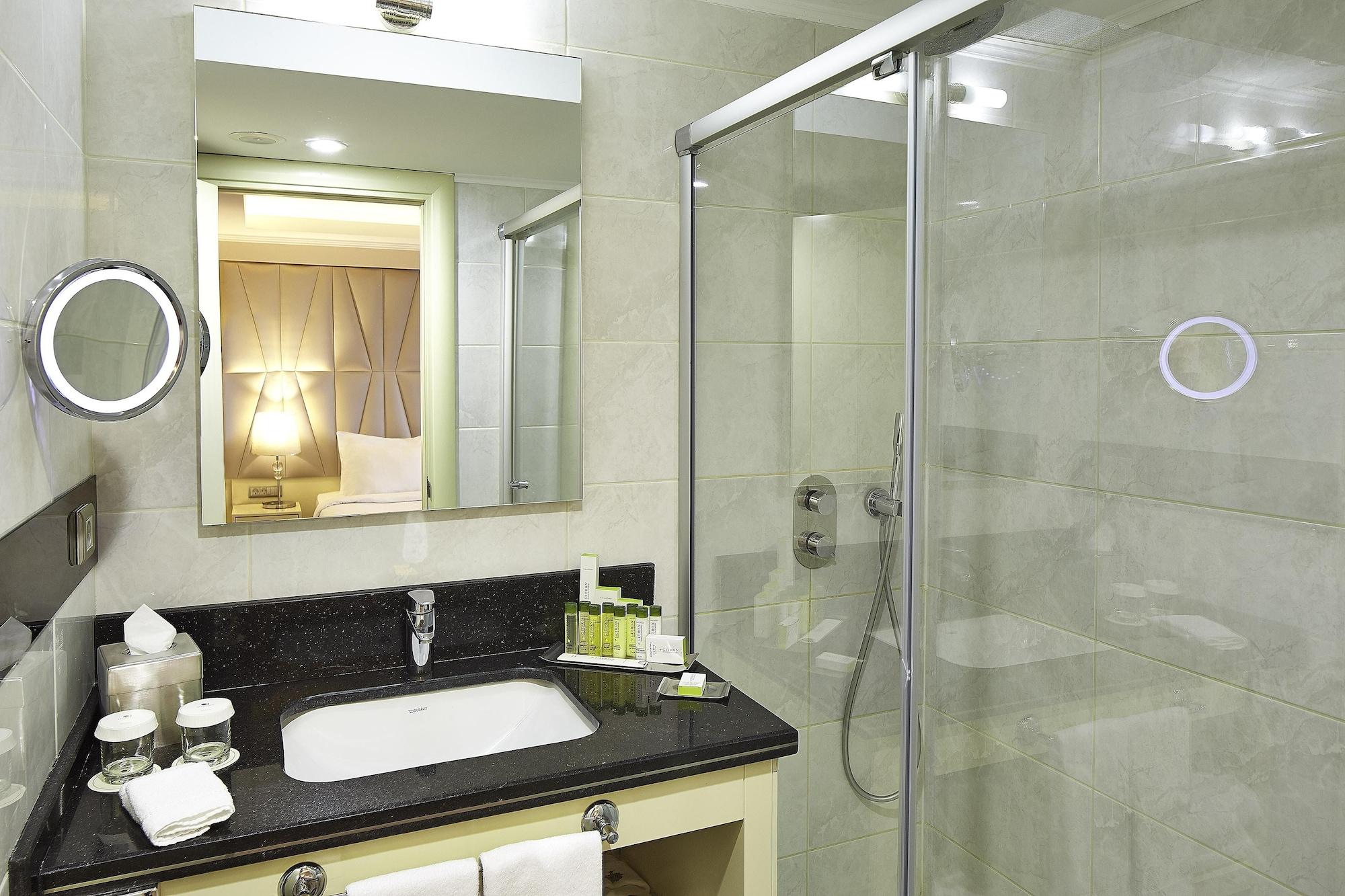 Hotel Doubletree By Hilton Elazig Zewnętrze zdjęcie